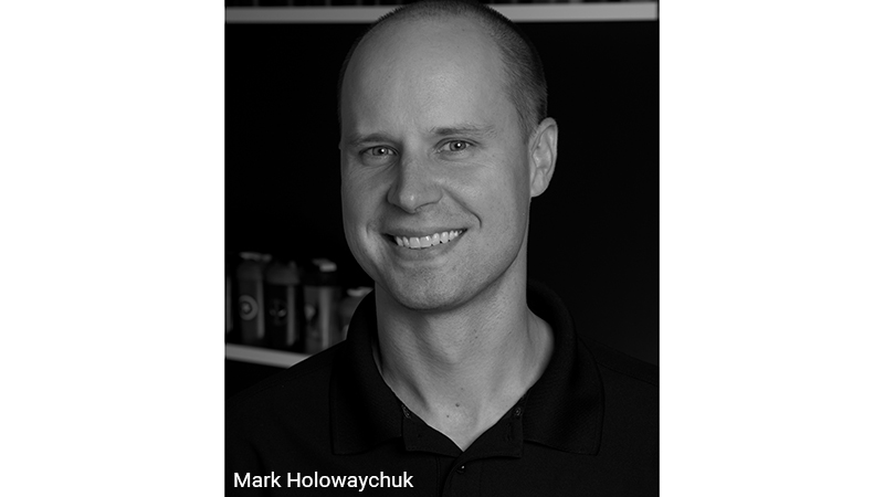 Mark Holowaychuk, a longtime ecommerce veteran and CEO of Vitamarkt.ca.